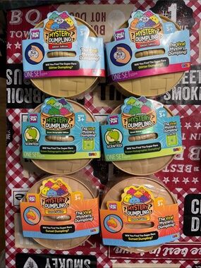 Crazy fun 6 Mystery Squishy Dumpling Surprise Toy Bundle - Assorted Colors